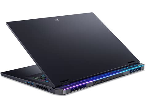 Acer Predator Helios 18 PH18.